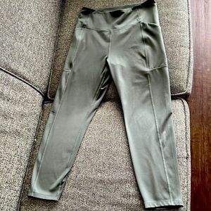 Girlfriend leggings, army green, size L, 23.75” inseam, pockets